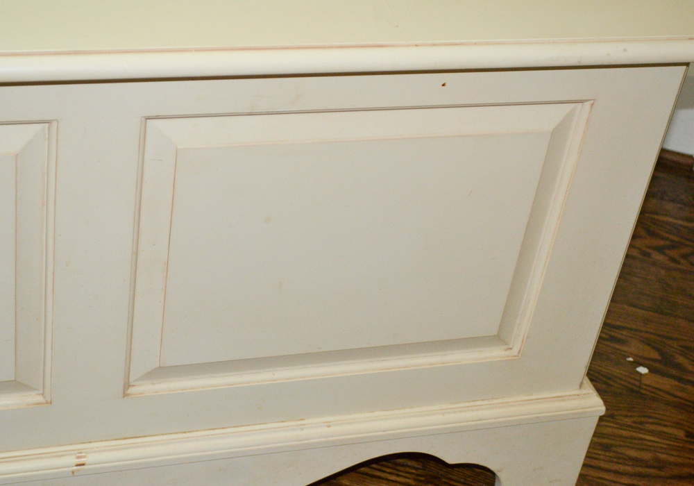 Ethan Allen Cream-Painted Blanket Chest
