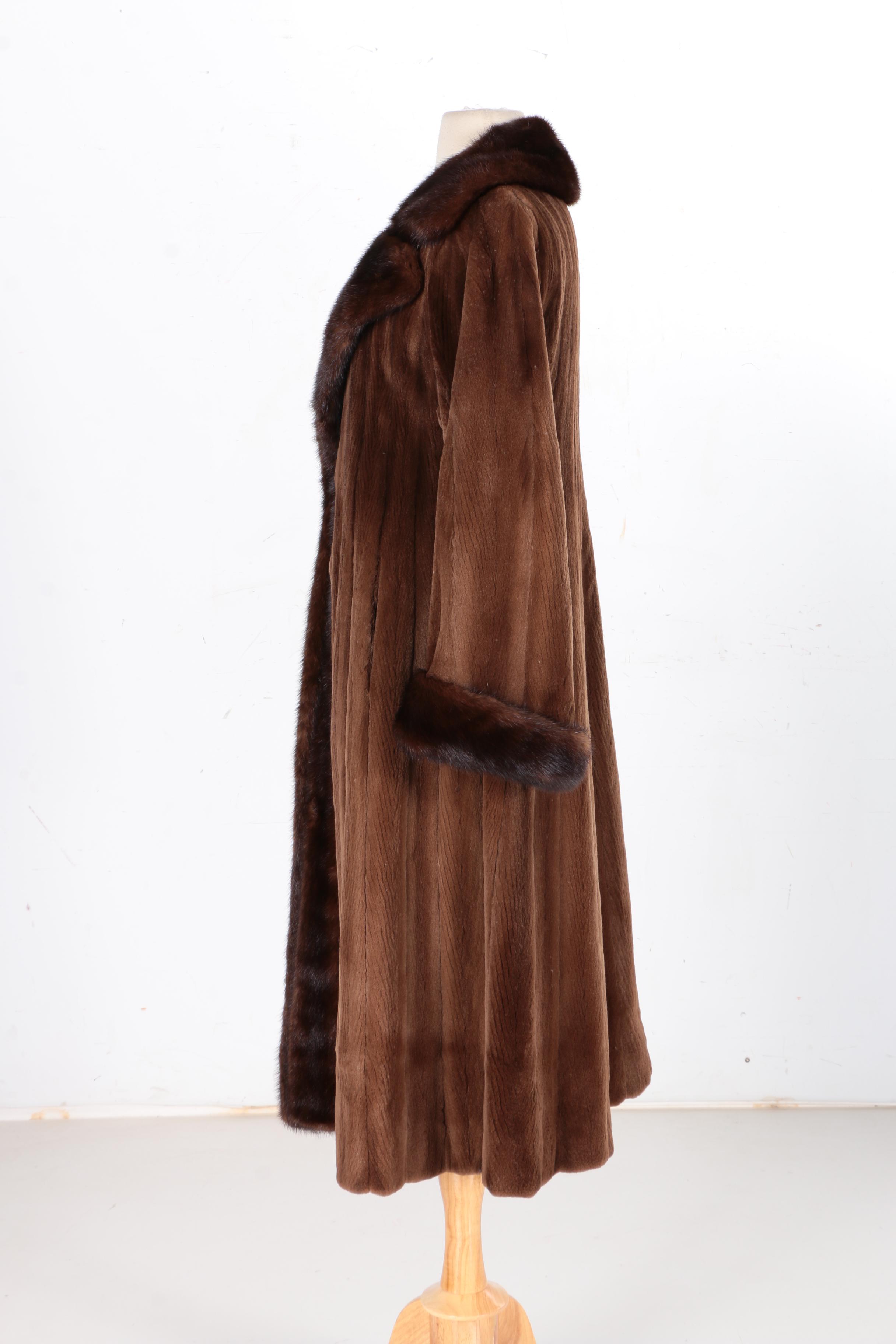 Vintage Surfas Ltd. Furriers Sheared Mink