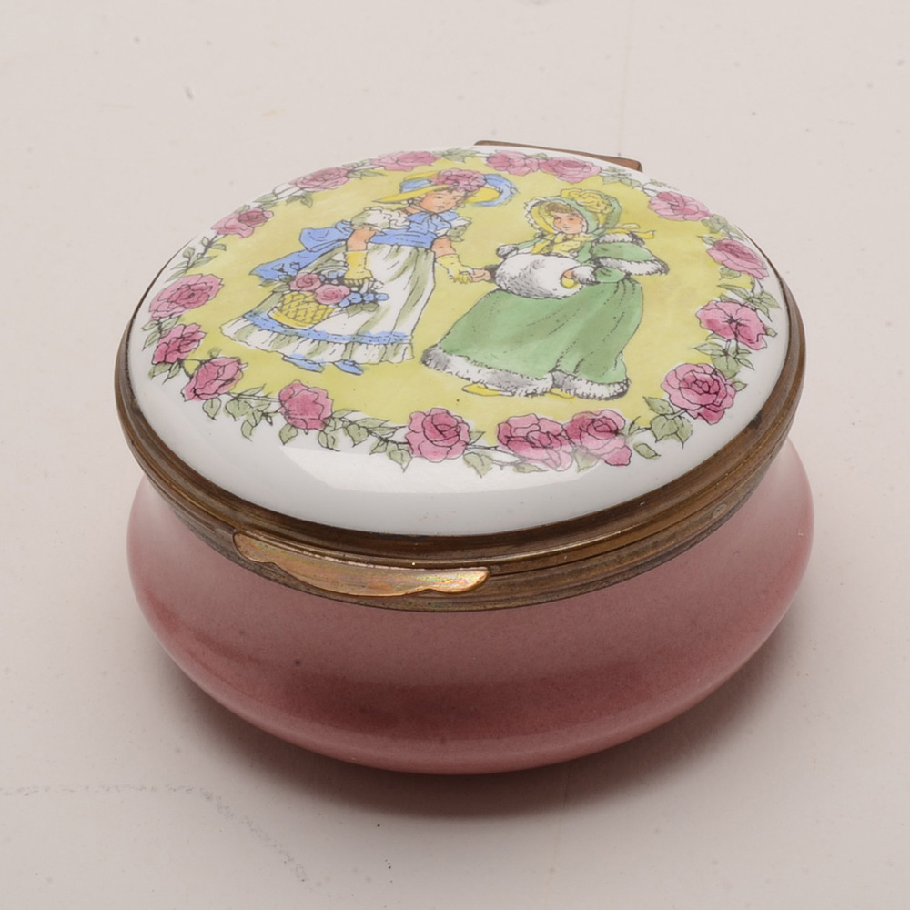 Pair of Vintage Purses and Enamel Pill Box