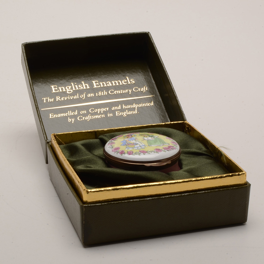 Pair of Vintage Purses and Enamel Pill Box