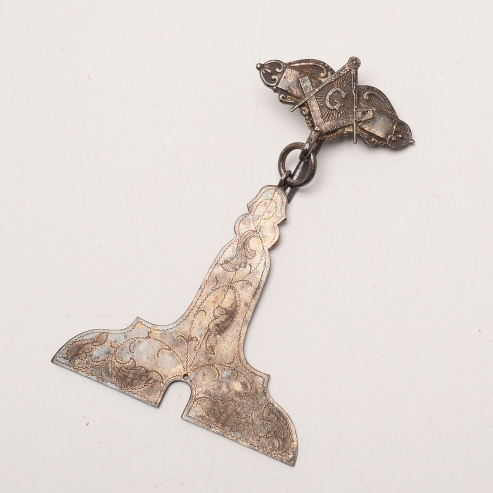 Vintage to Antique Mainly Masonic Accesories