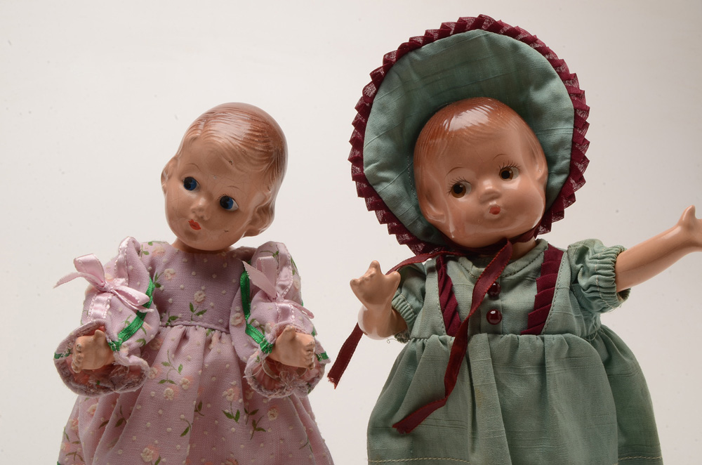 Effanbee Patsyette Doll with Clothing Doll Trunk