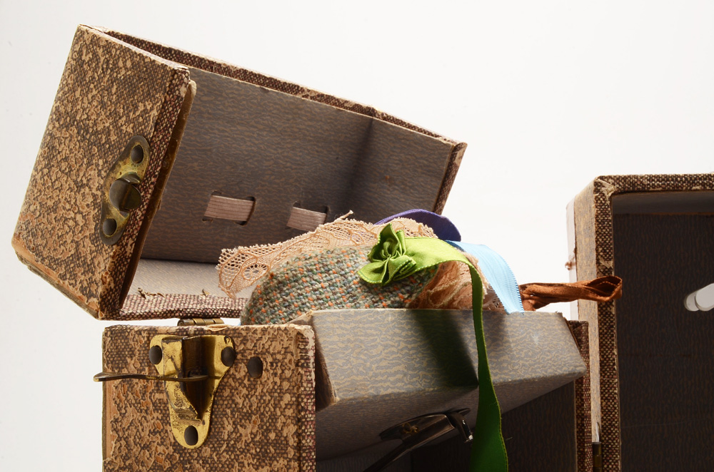 Effanbee Patsyette Doll with Clothing Doll Trunk