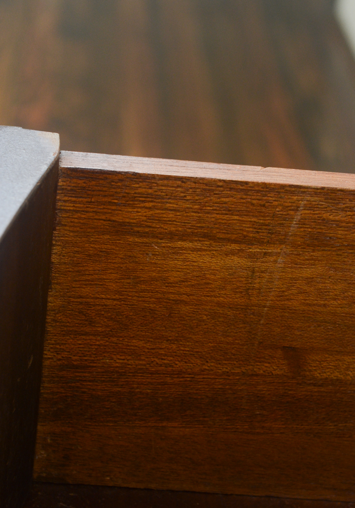 Vintage Sheraton Style Mahogany Chest of Drawers