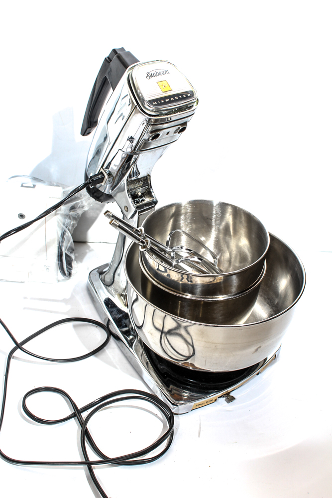Sunbeam Mixmaster Stand Mixer and Frigidaire Vacuum Sealer