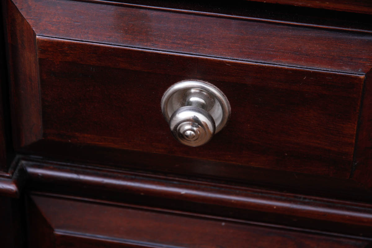 Contemporary Mahogany Finished Nightstands