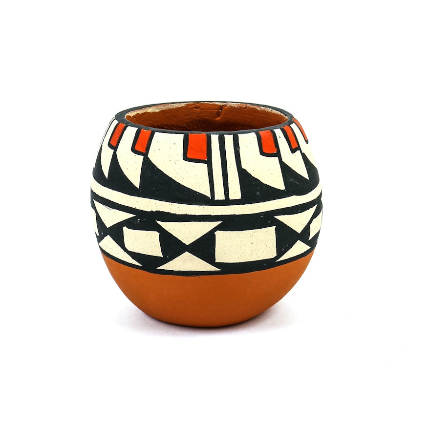 "AC Jemez" Signed Native American Pottery Vase