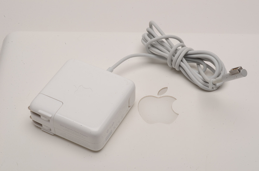 13" MacBook Laptop Computer