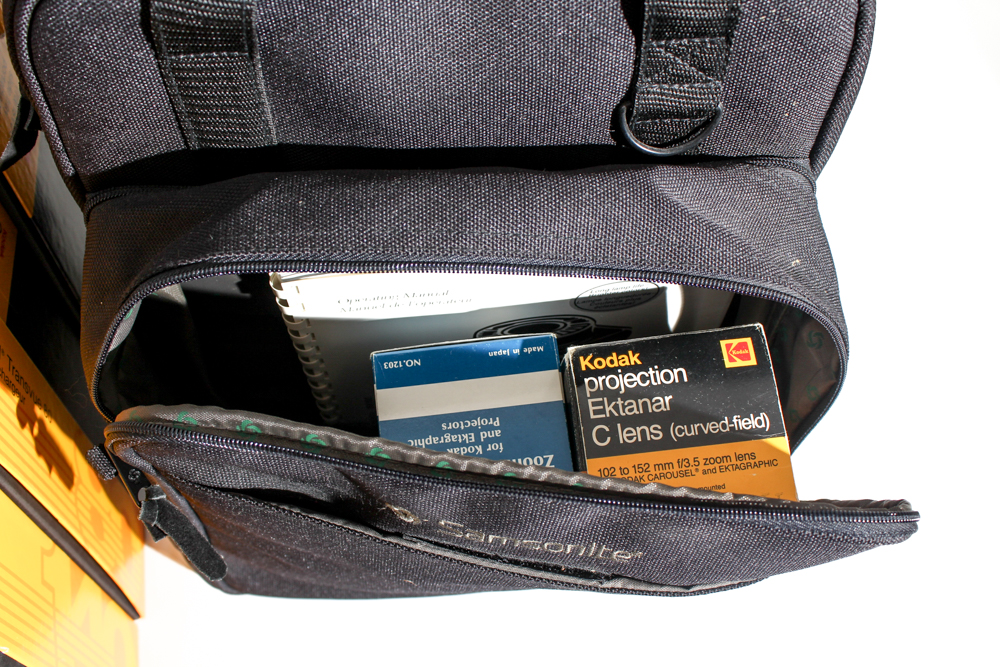 Kodak Carousel 4600 Slide Projector and Accessories