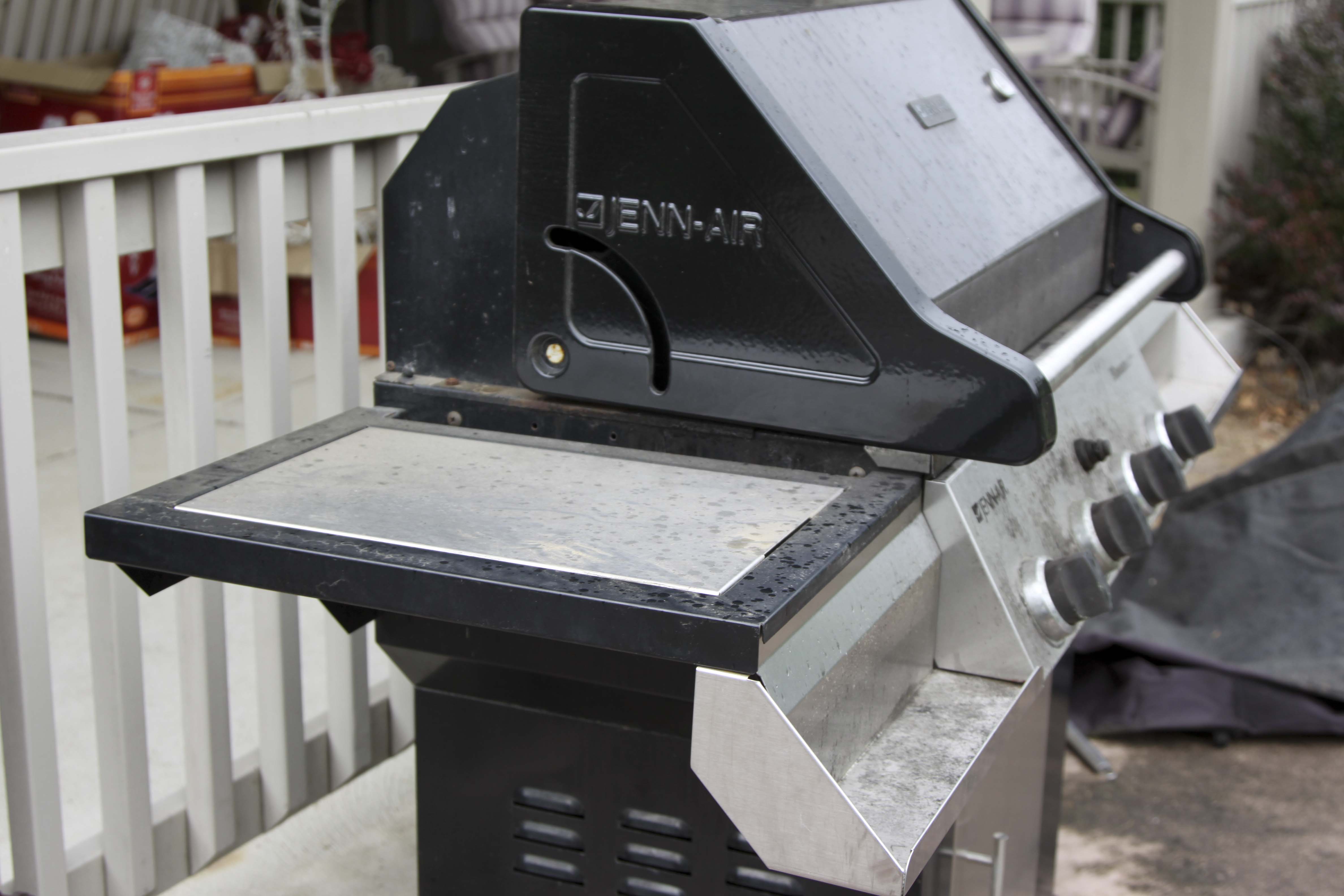 Jenn Air Outdoor Gas Grill