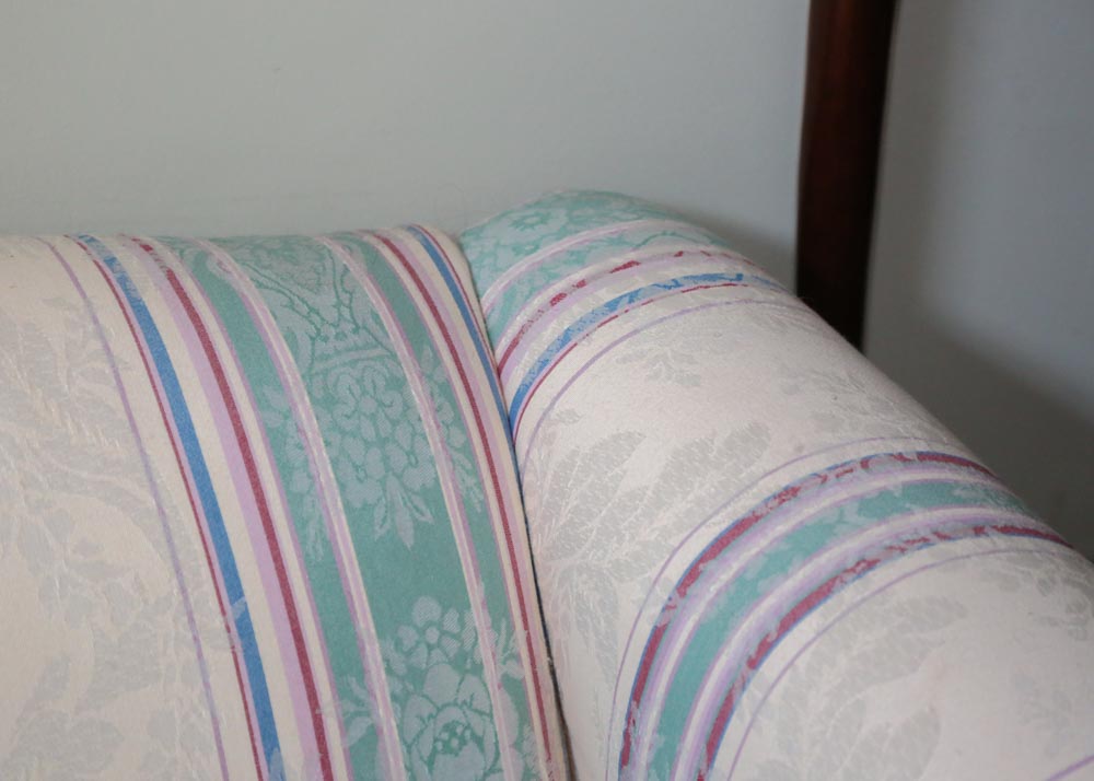 Craftmaster Furniture Loveseat