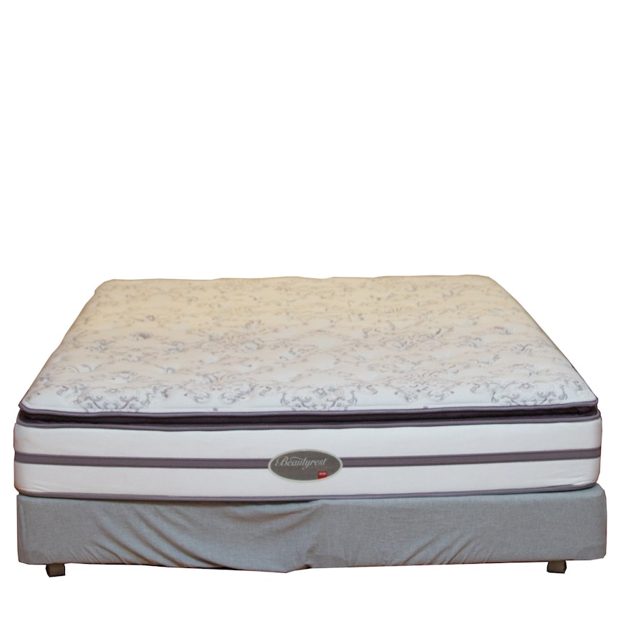Simmons Beautyrest King Size Mattress and Boxspring with Metal Frame