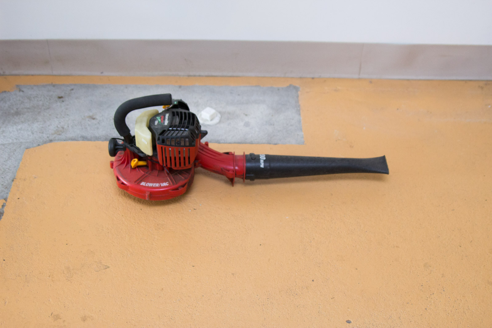 Homelite and Toro Leaf Blowers with Metal Toolbox