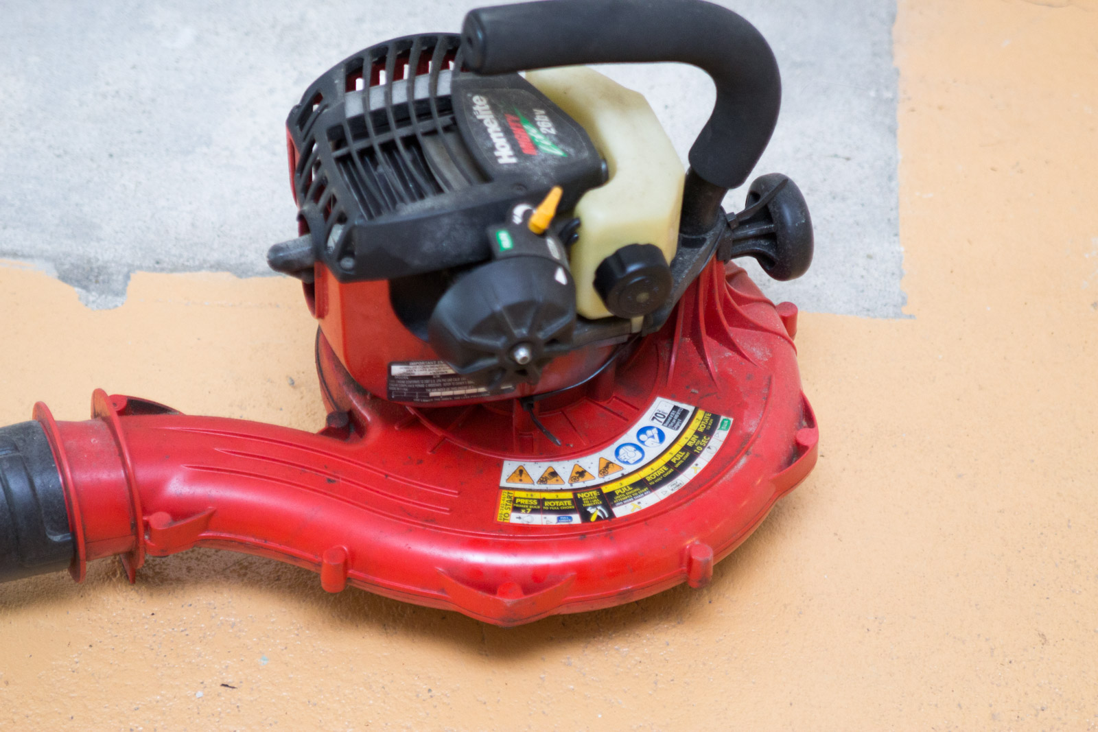 Homelite and Toro Leaf Blowers with Metal Toolbox