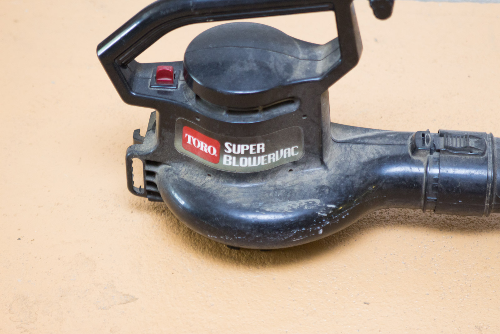 Homelite and Toro Leaf Blowers with Metal Toolbox