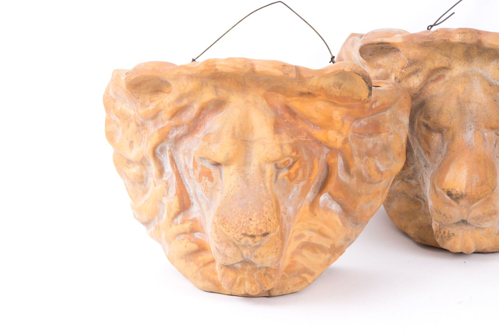 Leota Thomas Lion Themed Wall Planters