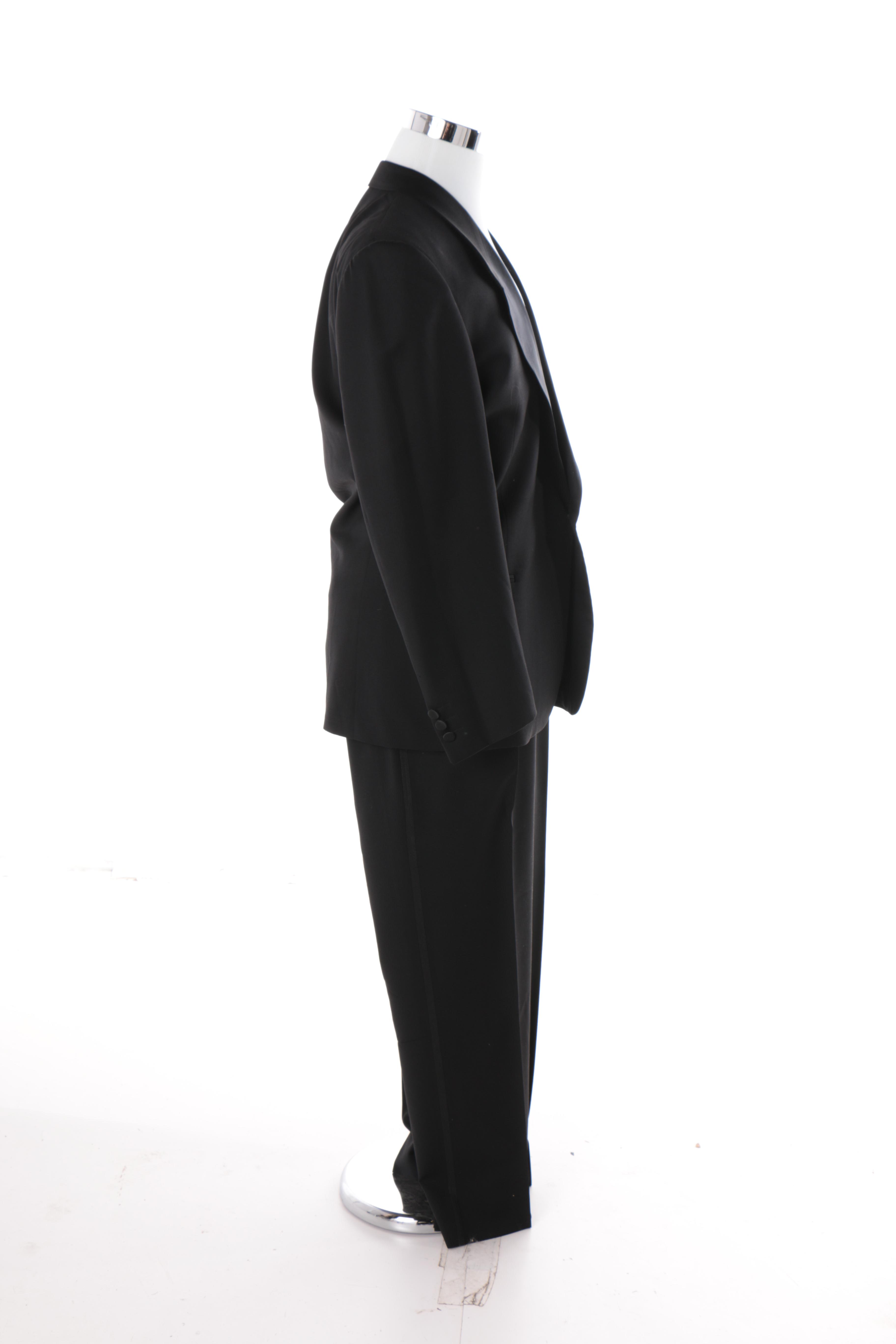 Giorgio Armani Men's Suit