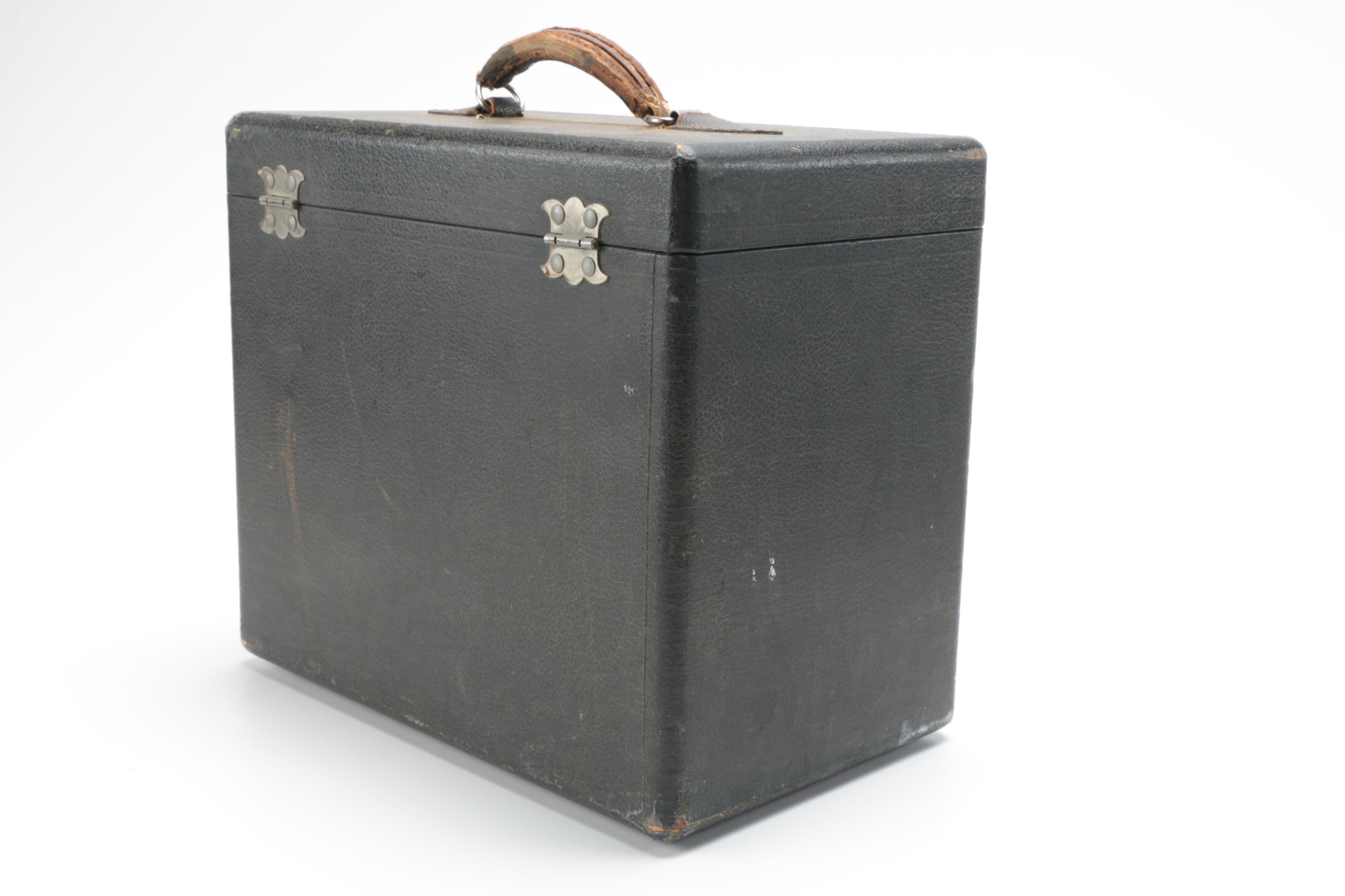 Singer Sewing Machine with Case and Accessories