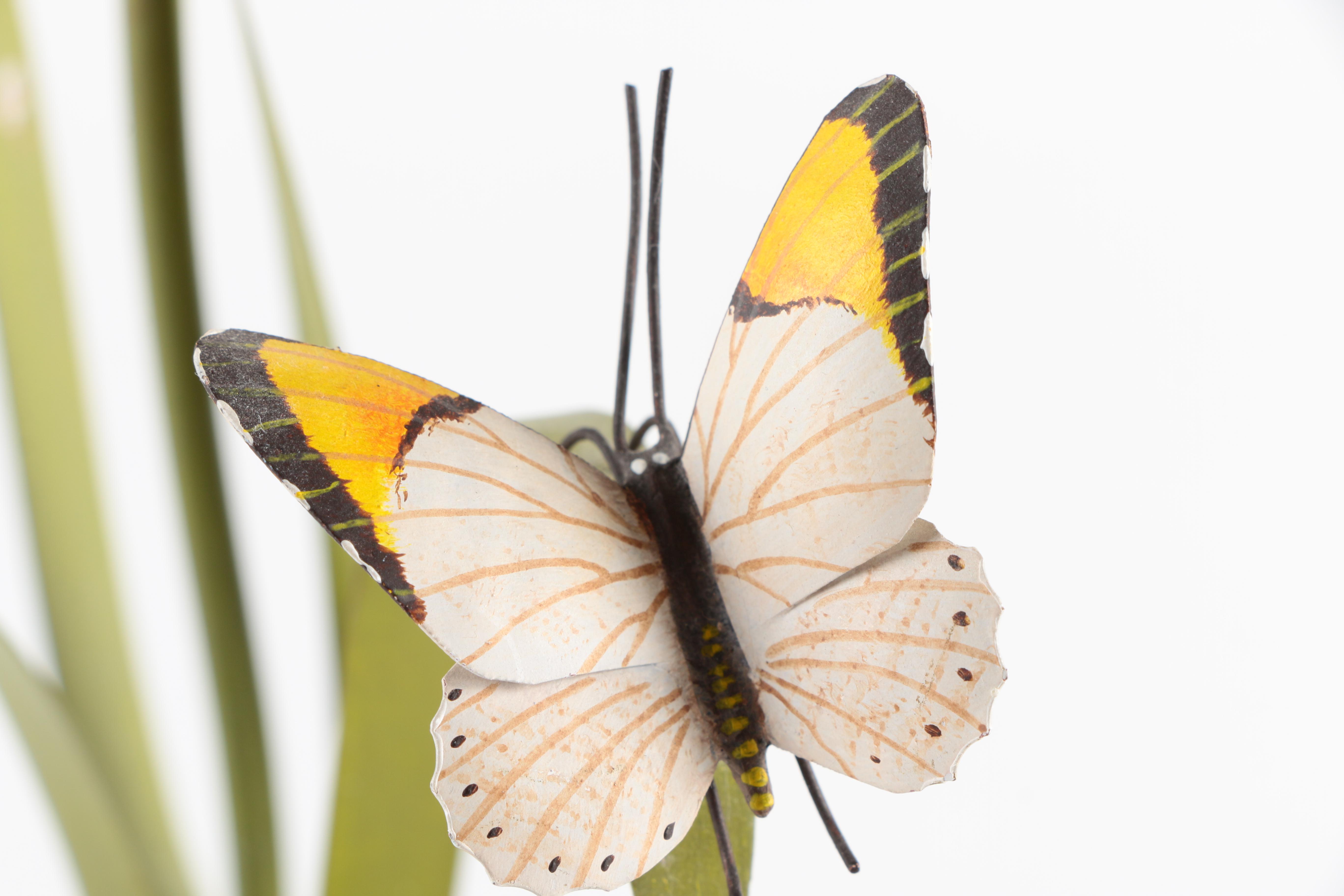 Decorative Metal Daffodil