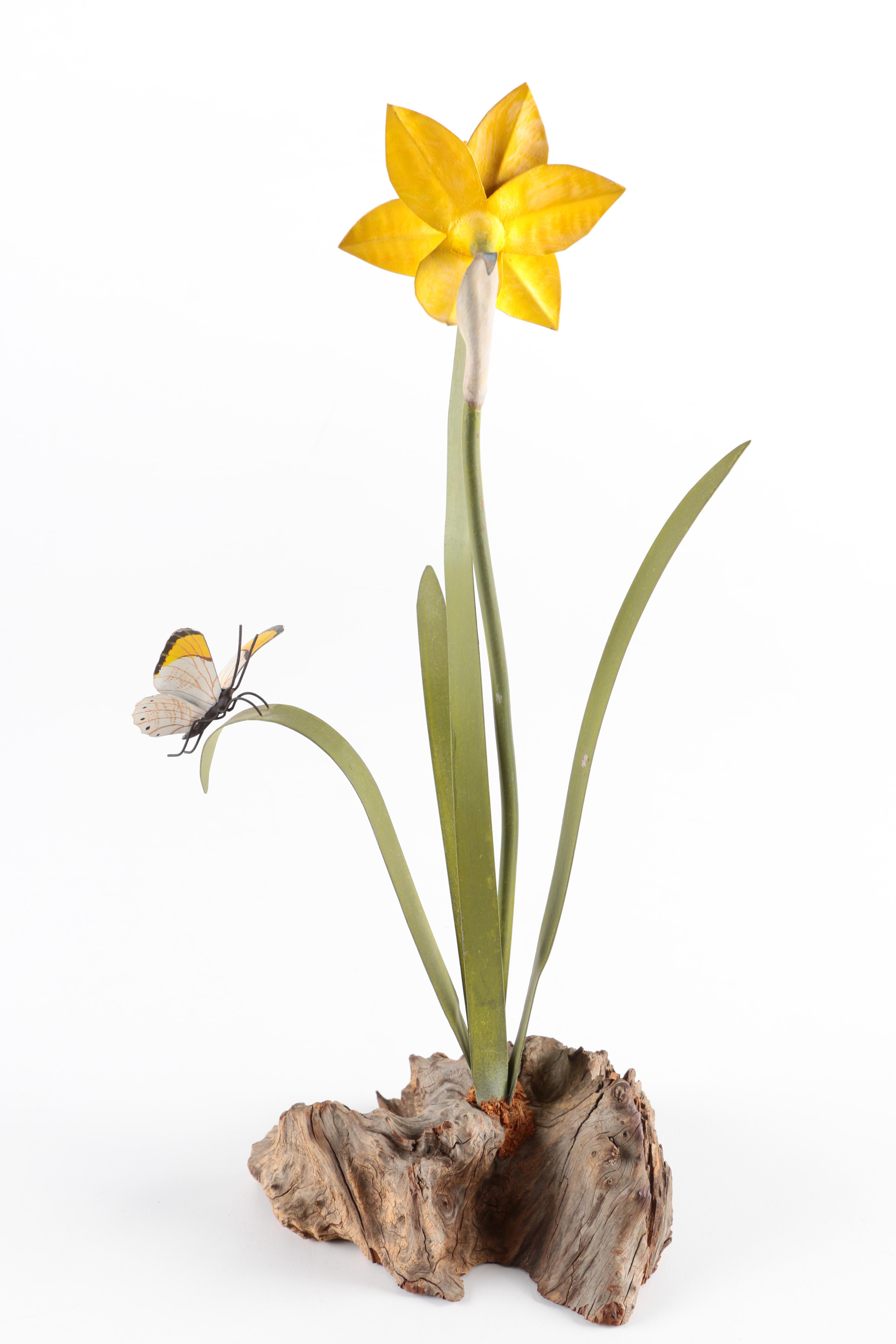 Decorative Metal Daffodil