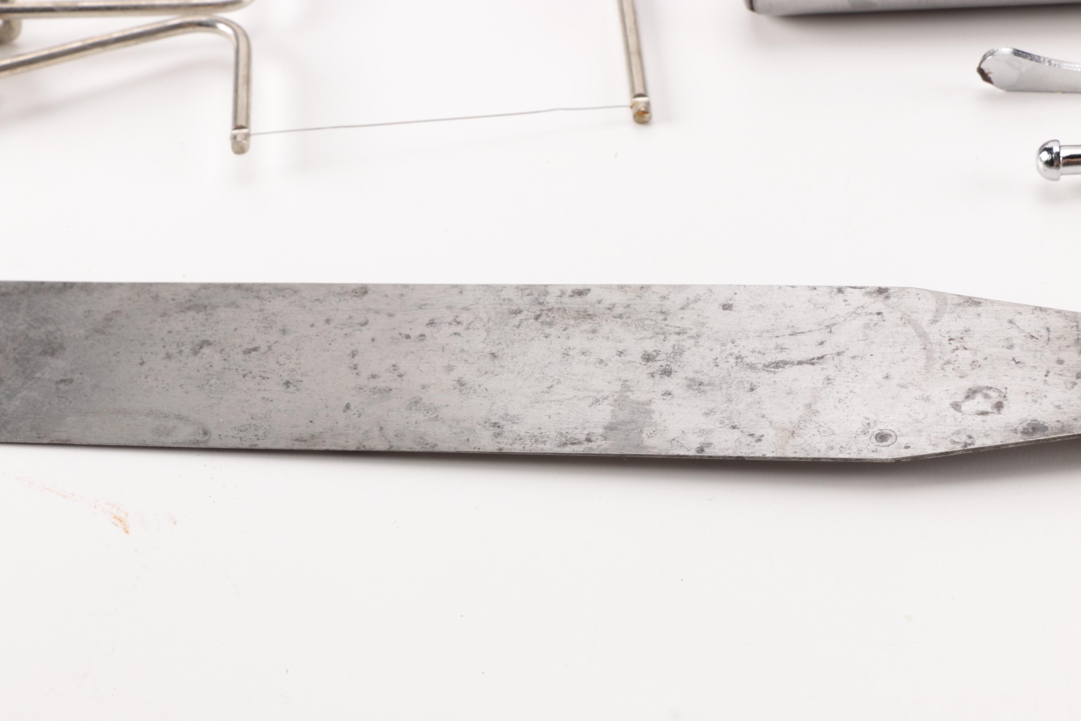 Assortment of Vintage Kitchen Items