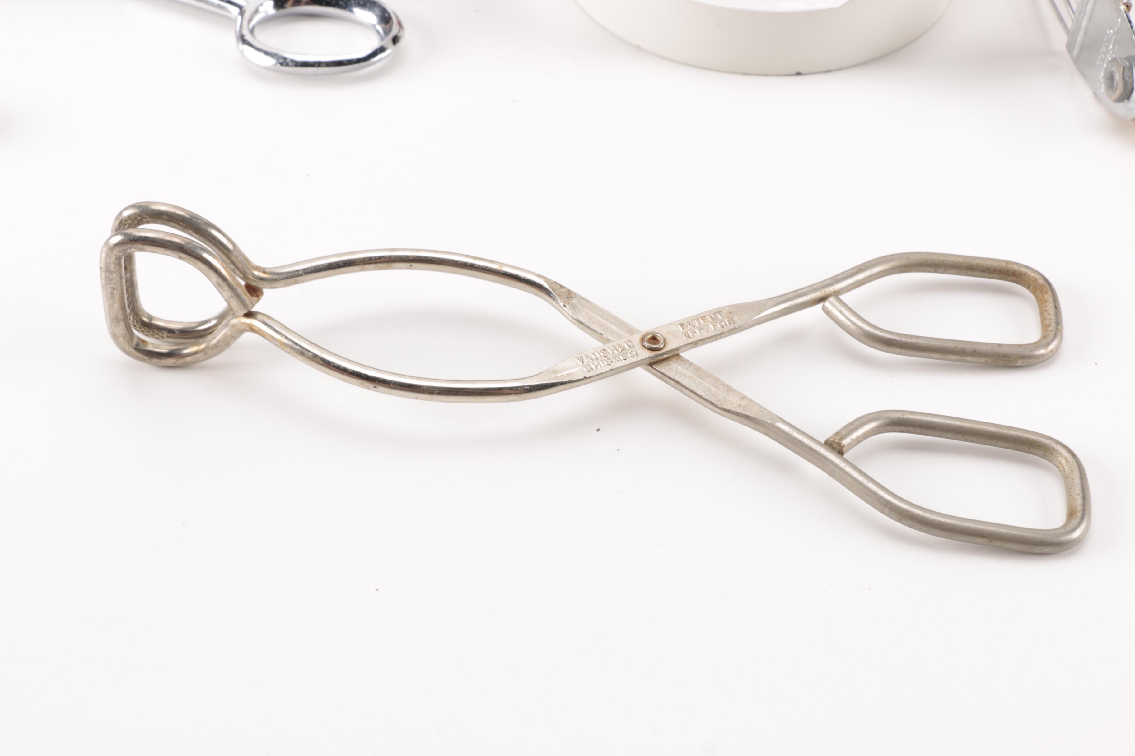 Assortment of Vintage Kitchen Items