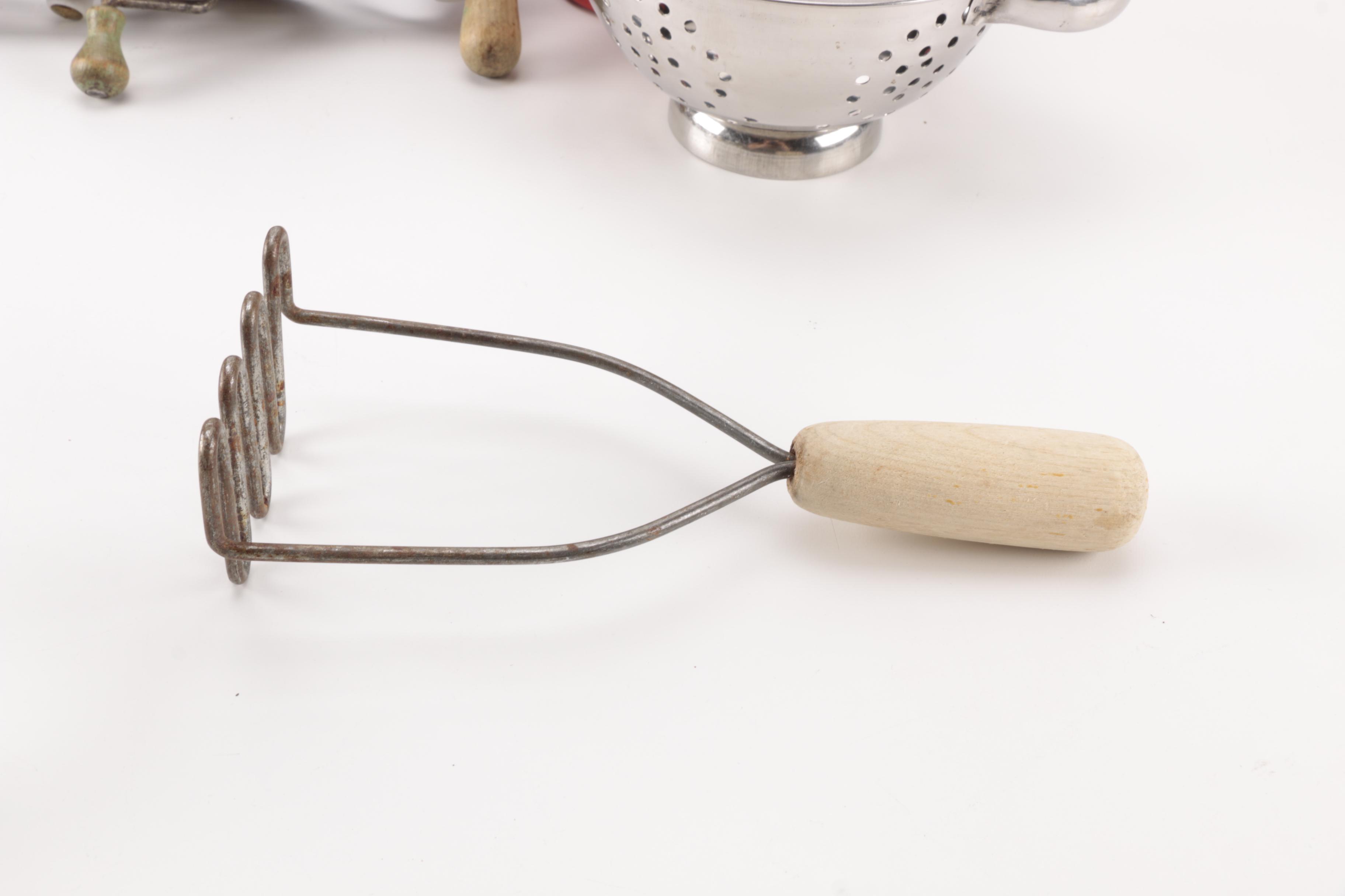 Assortment of Vintage Kitchen Items