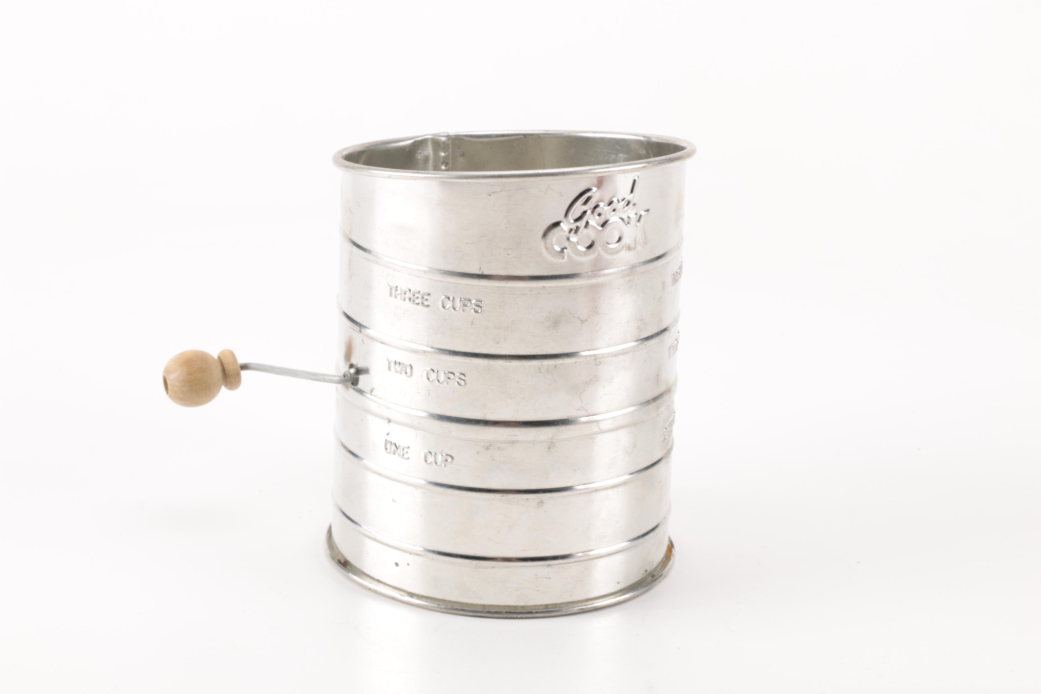 Assortment of Vintage Kitchen Items