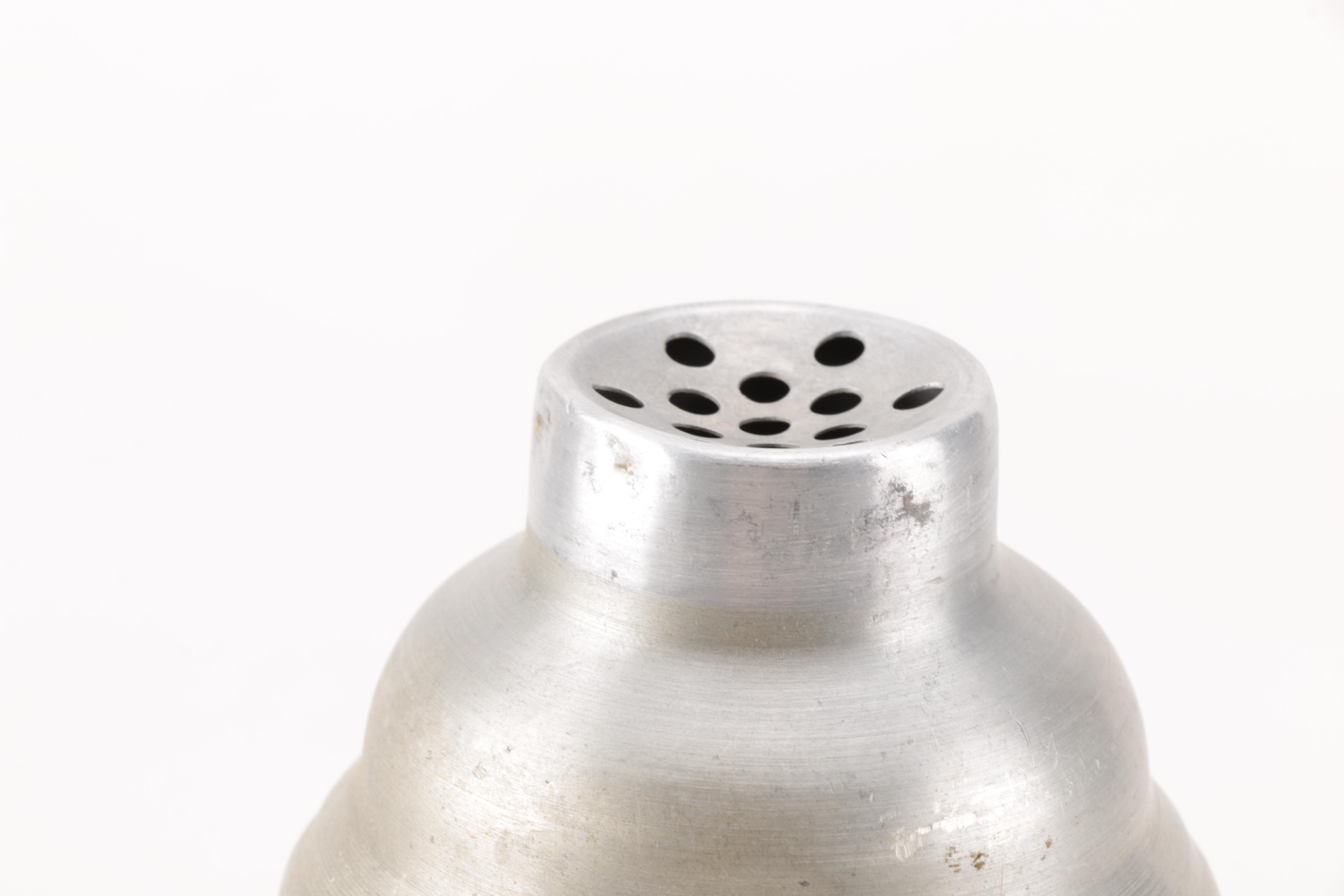 Assortment of Vintage Kitchen Items