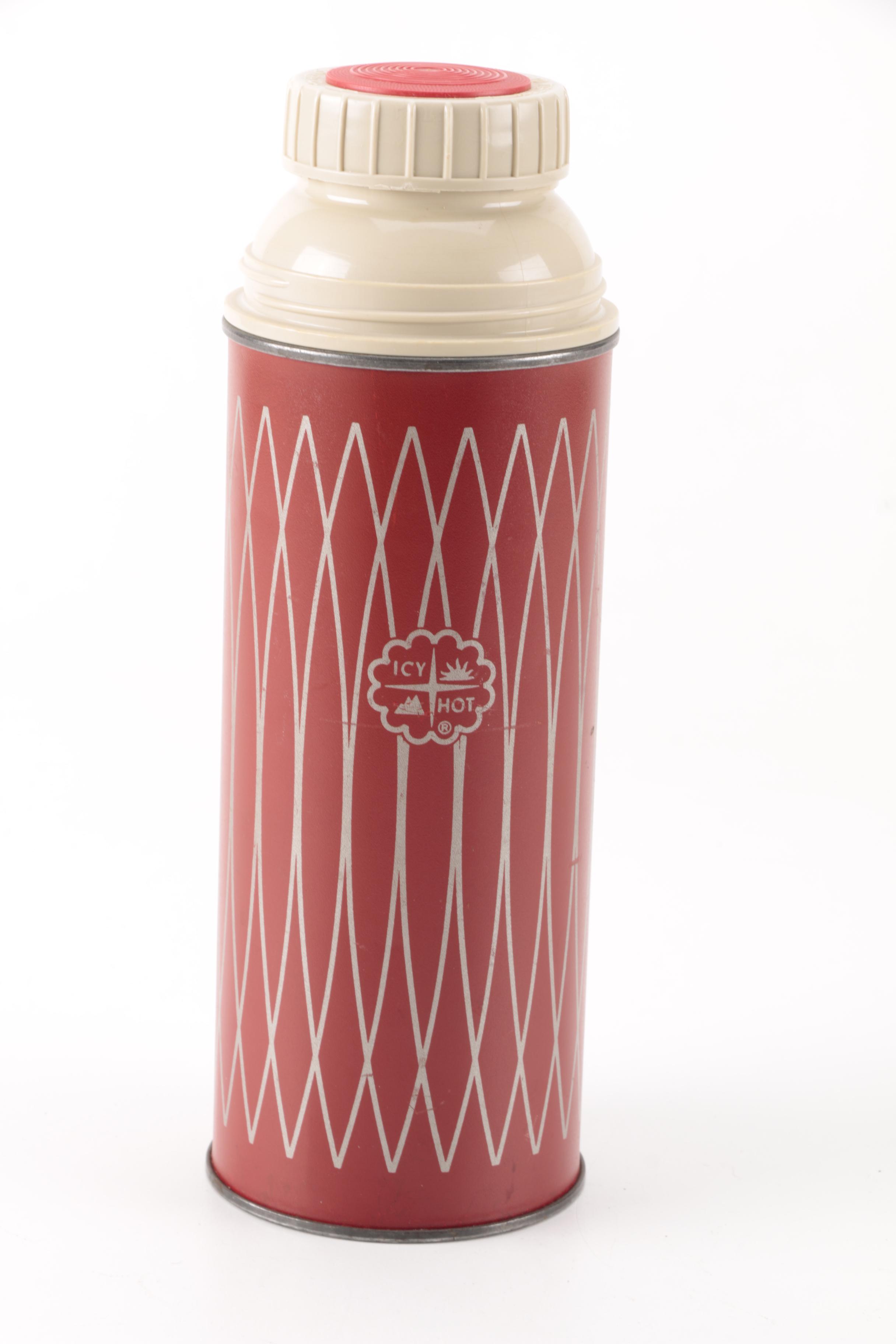 Assortment of Vintage Kitchen Items