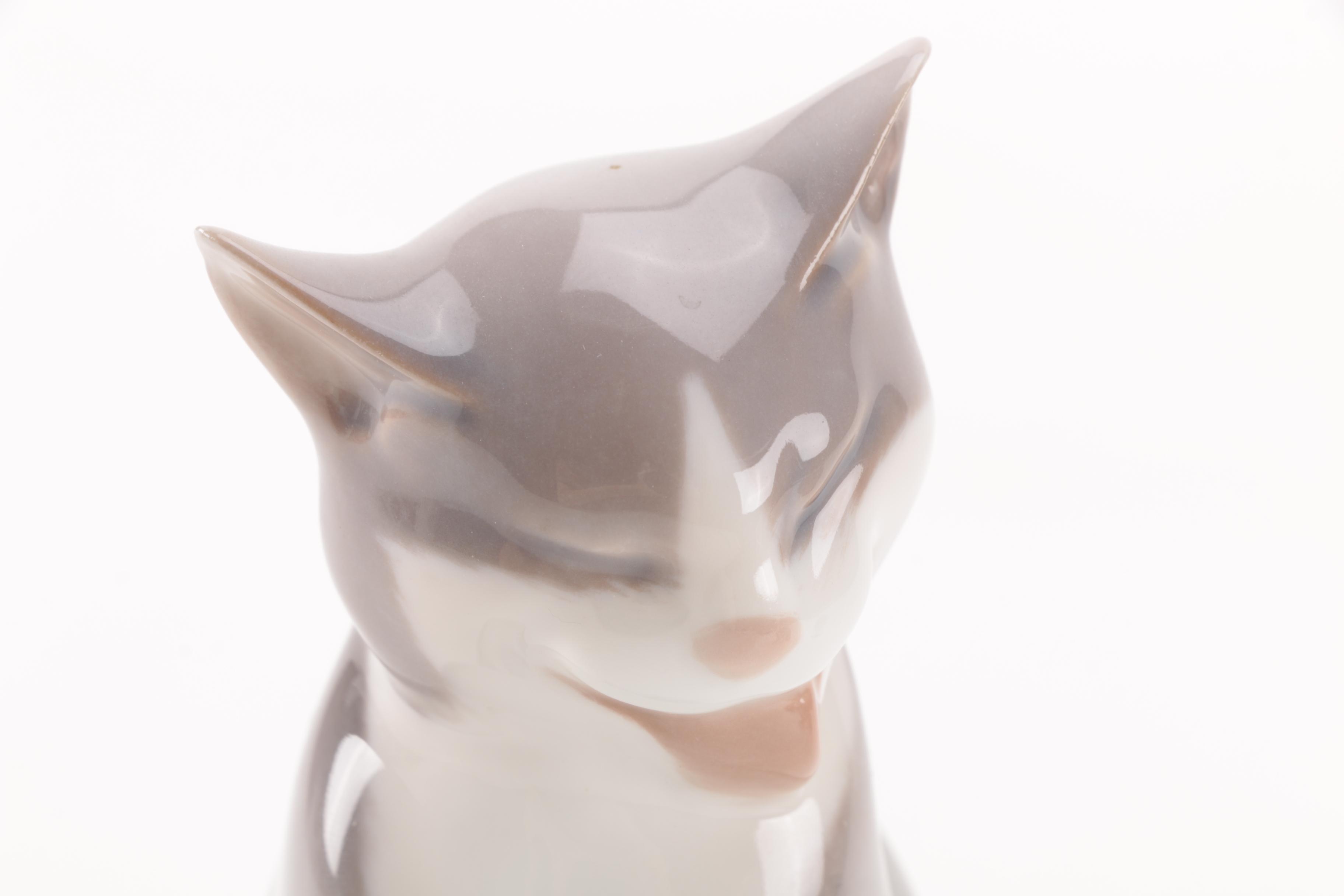 Ceramic Cat Figurines