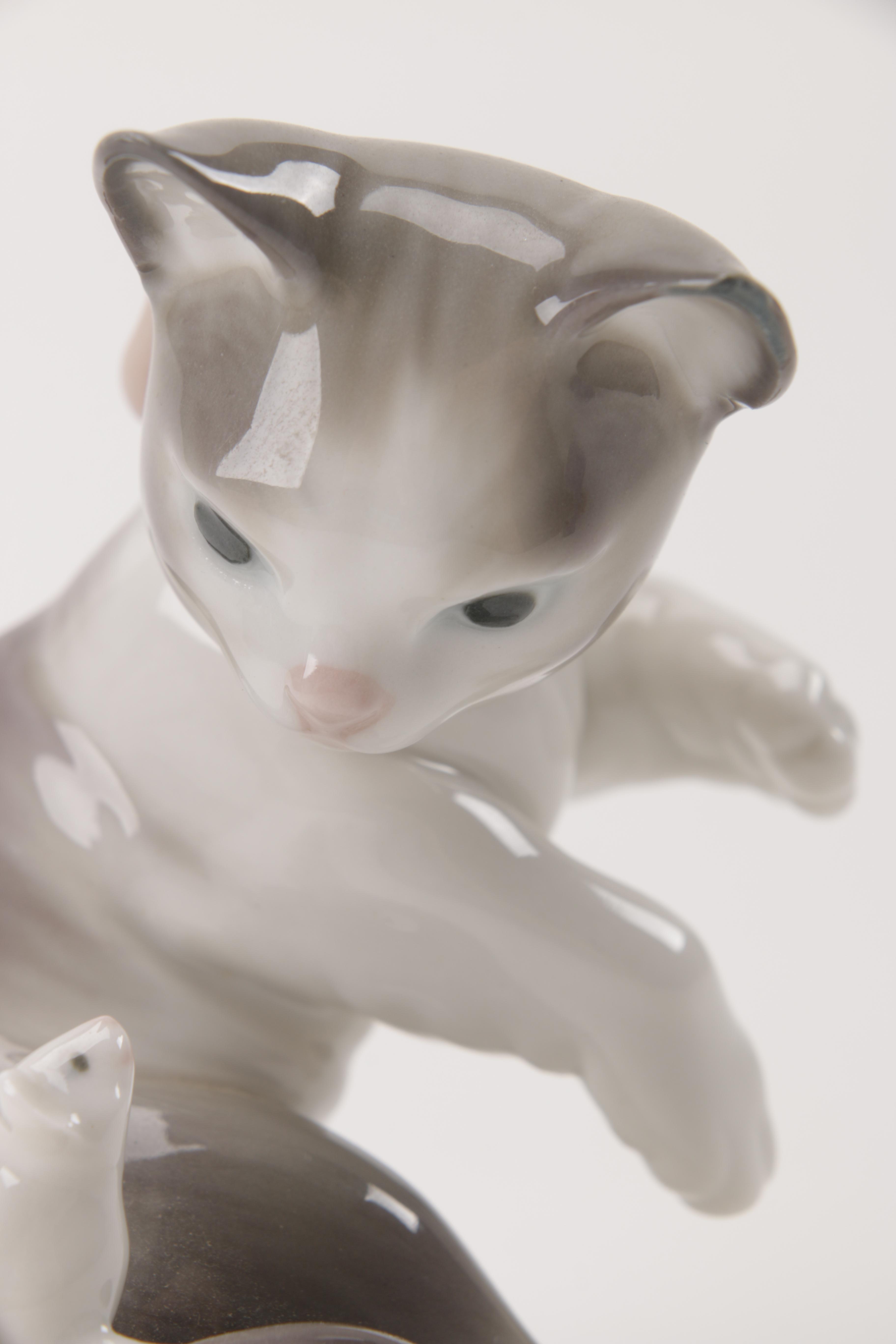 Ceramic Cat Figurines