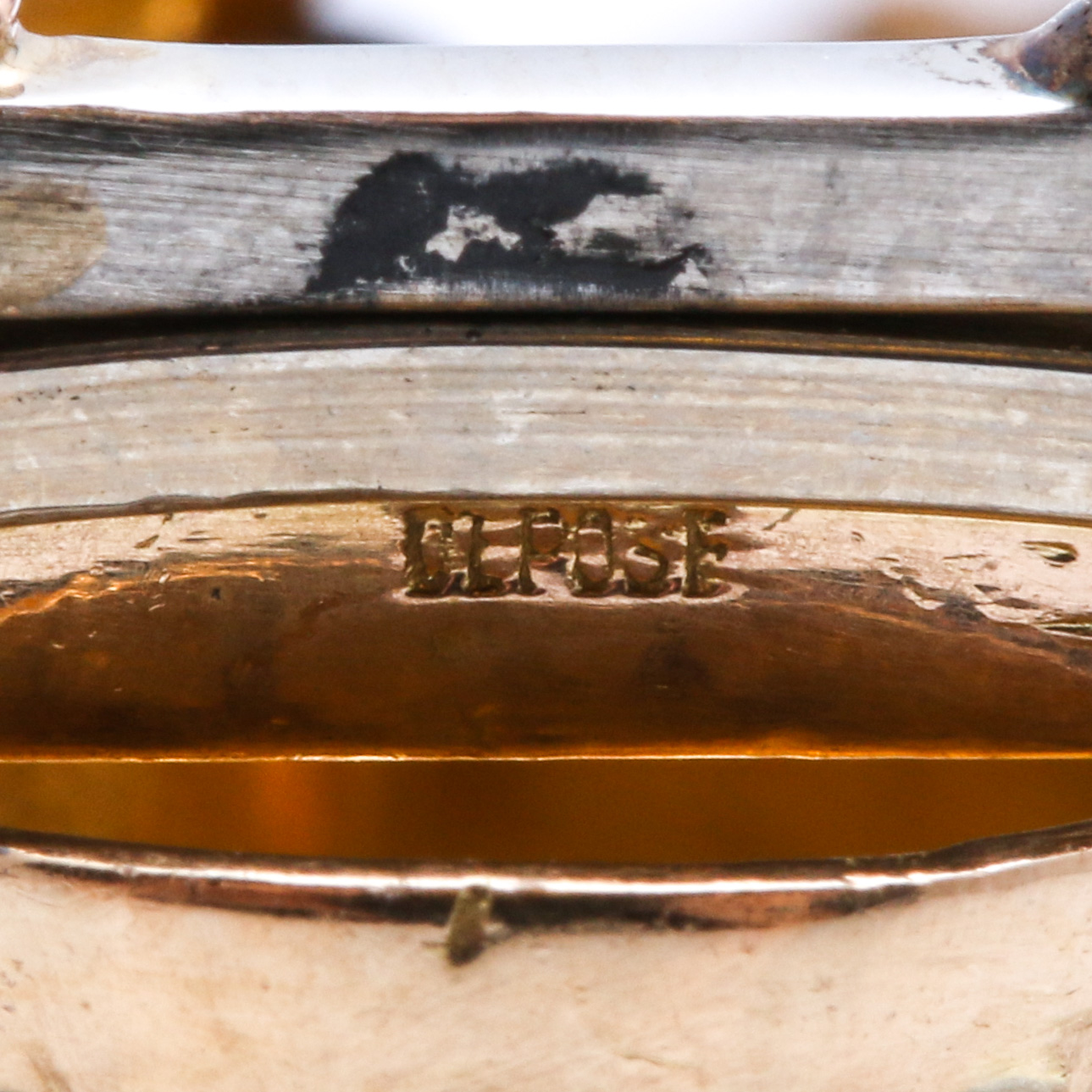 Depose 18K Yellow Gold Diamond Brooch