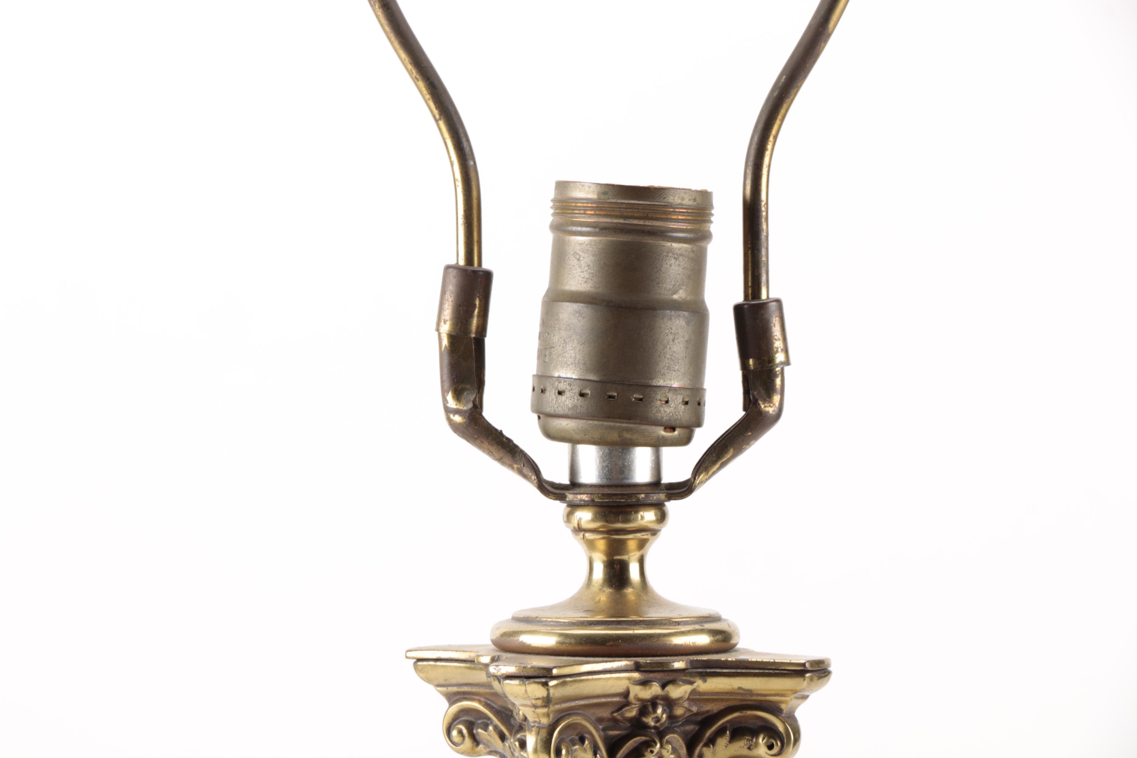 Corinthian Style Table Lamp