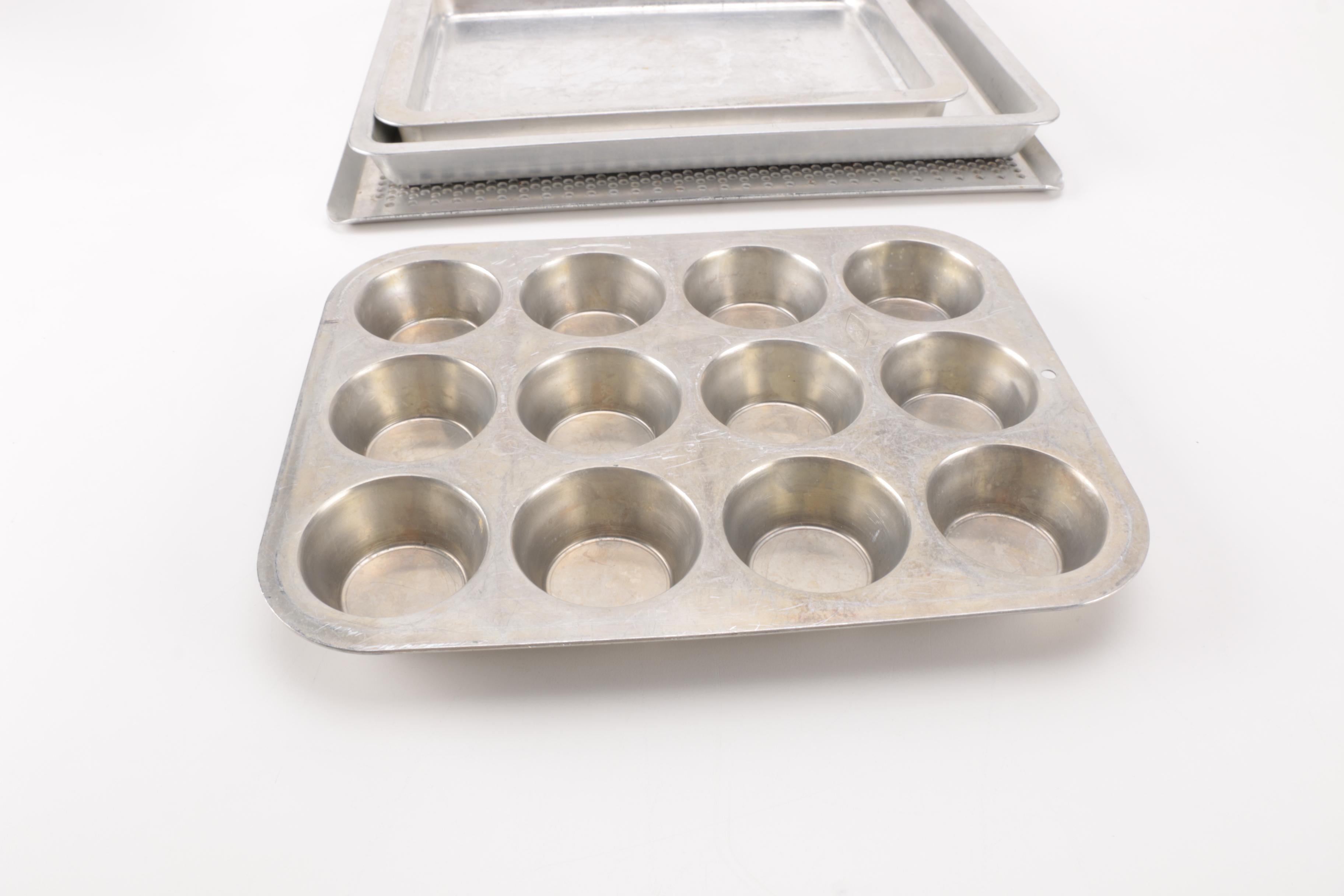 Metal Baking Pans