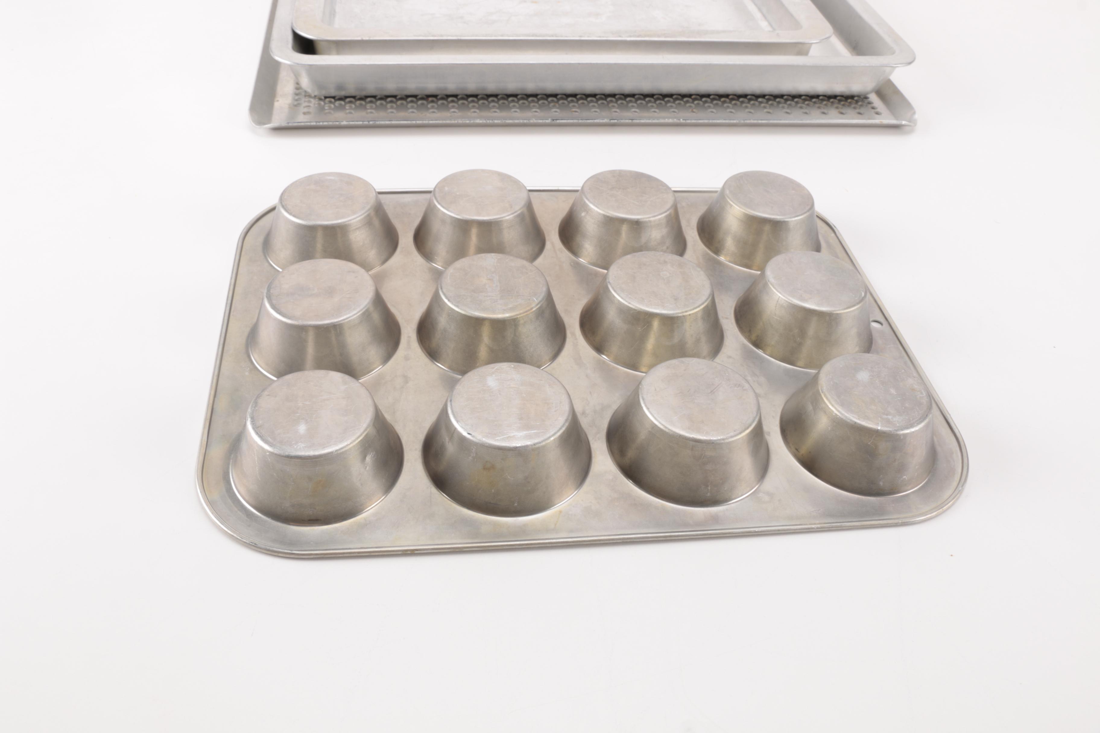 Metal Baking Pans