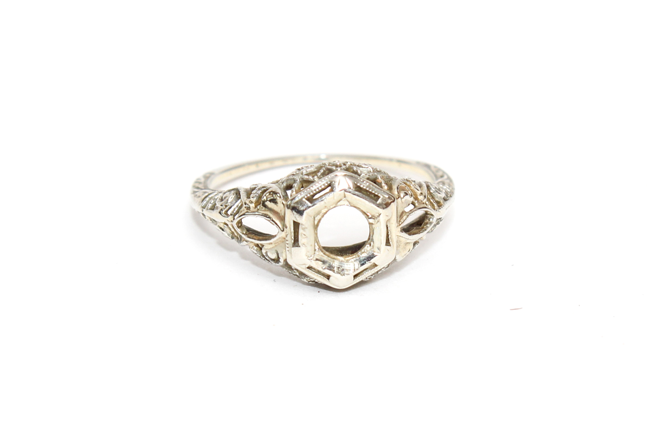 Edwardian 18K White Gold Engagement Ring Setting