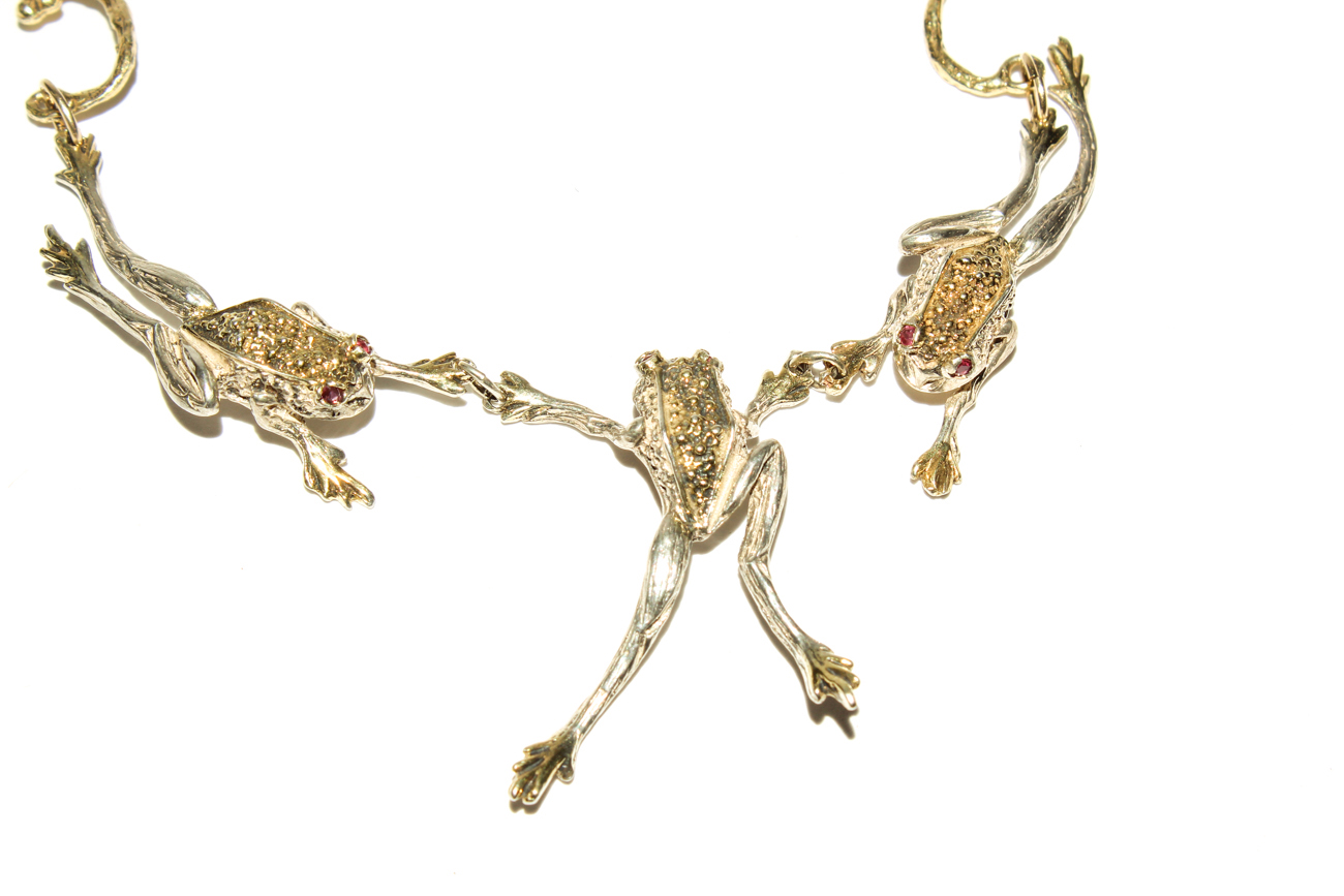 Barry Sterling Silver Frog Choker