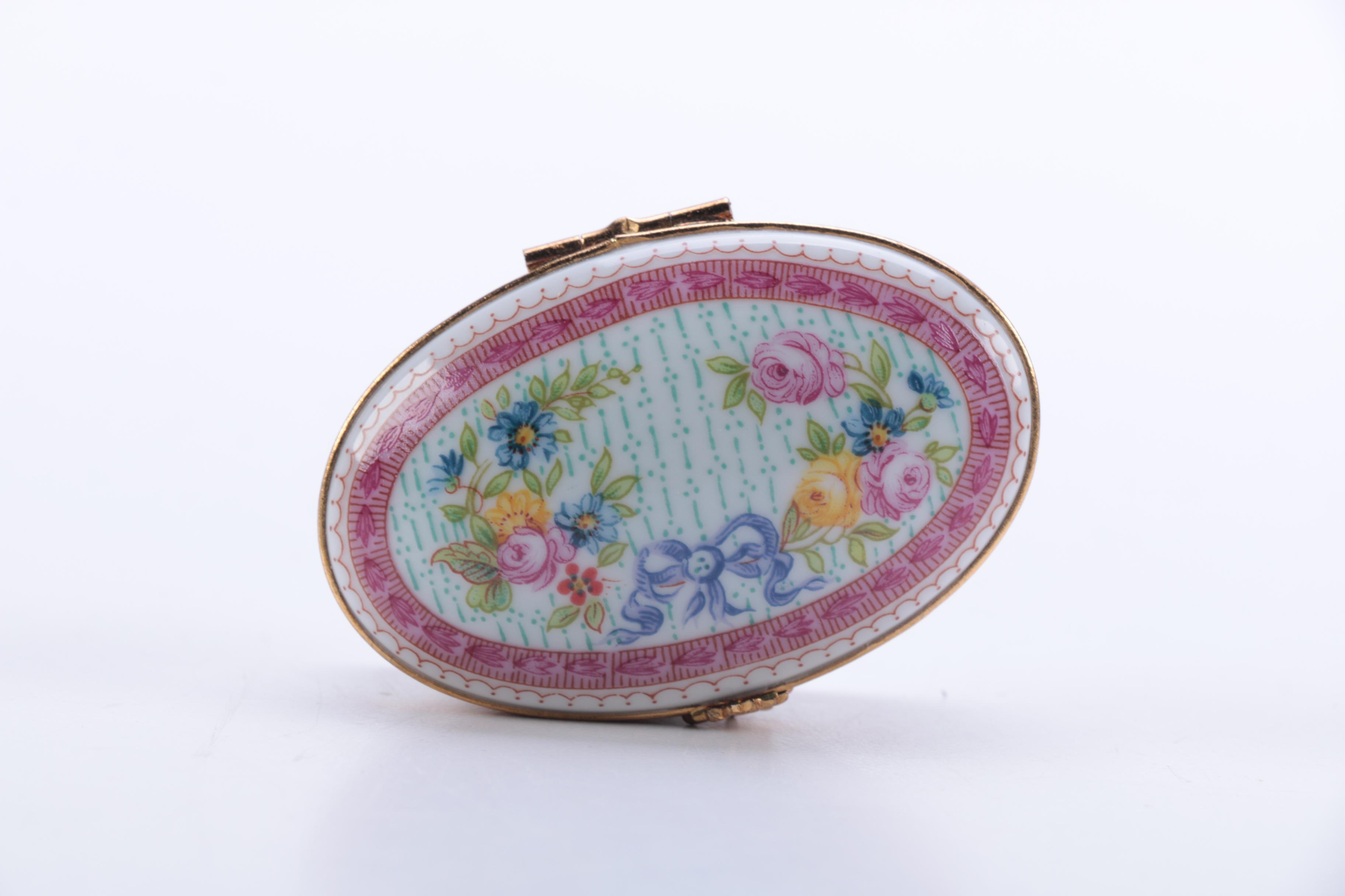 Porcelain Tableware and More Featuring Wedgwood "Wild Strawberry"