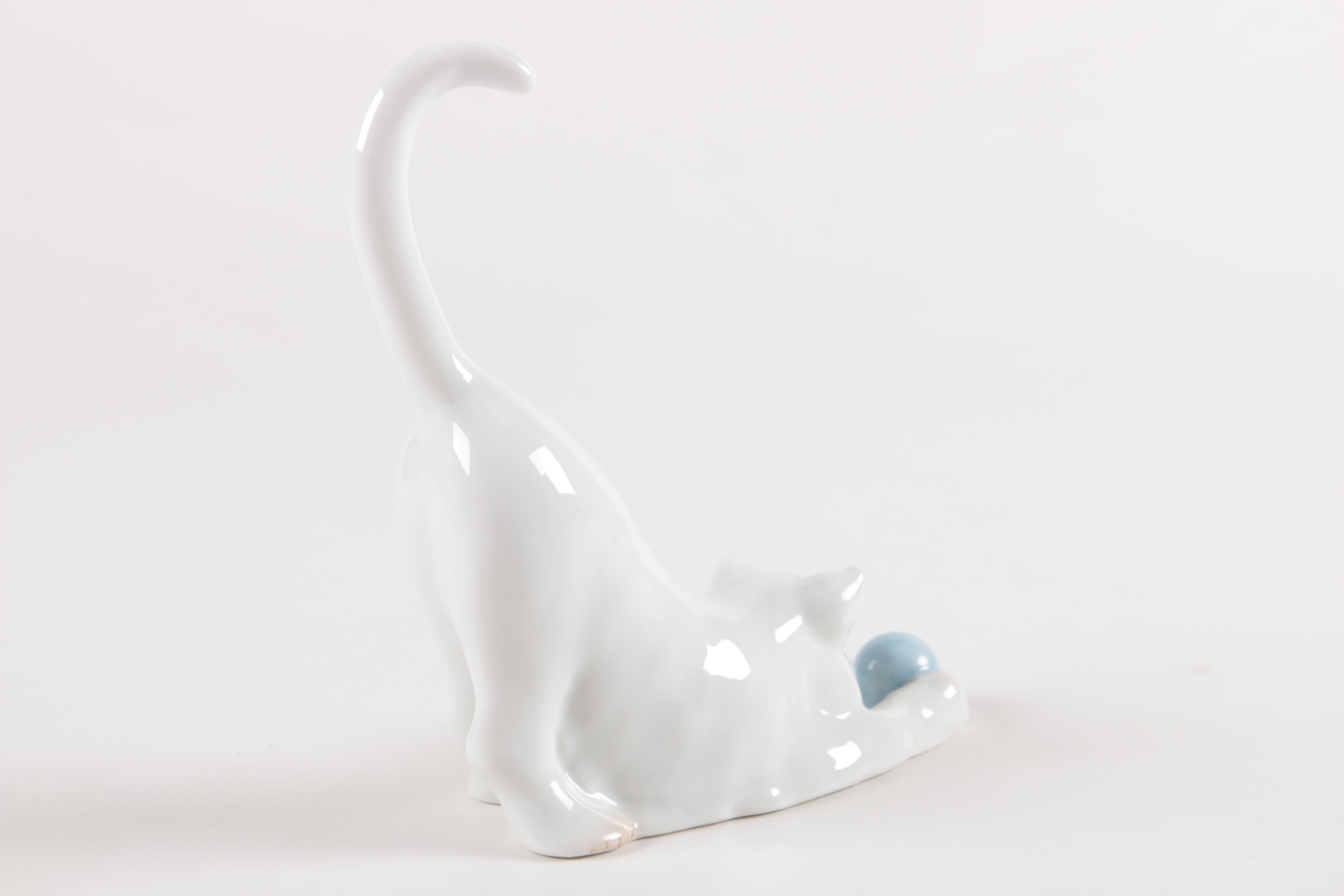 Cat Figurines and Teapot Including Herend
