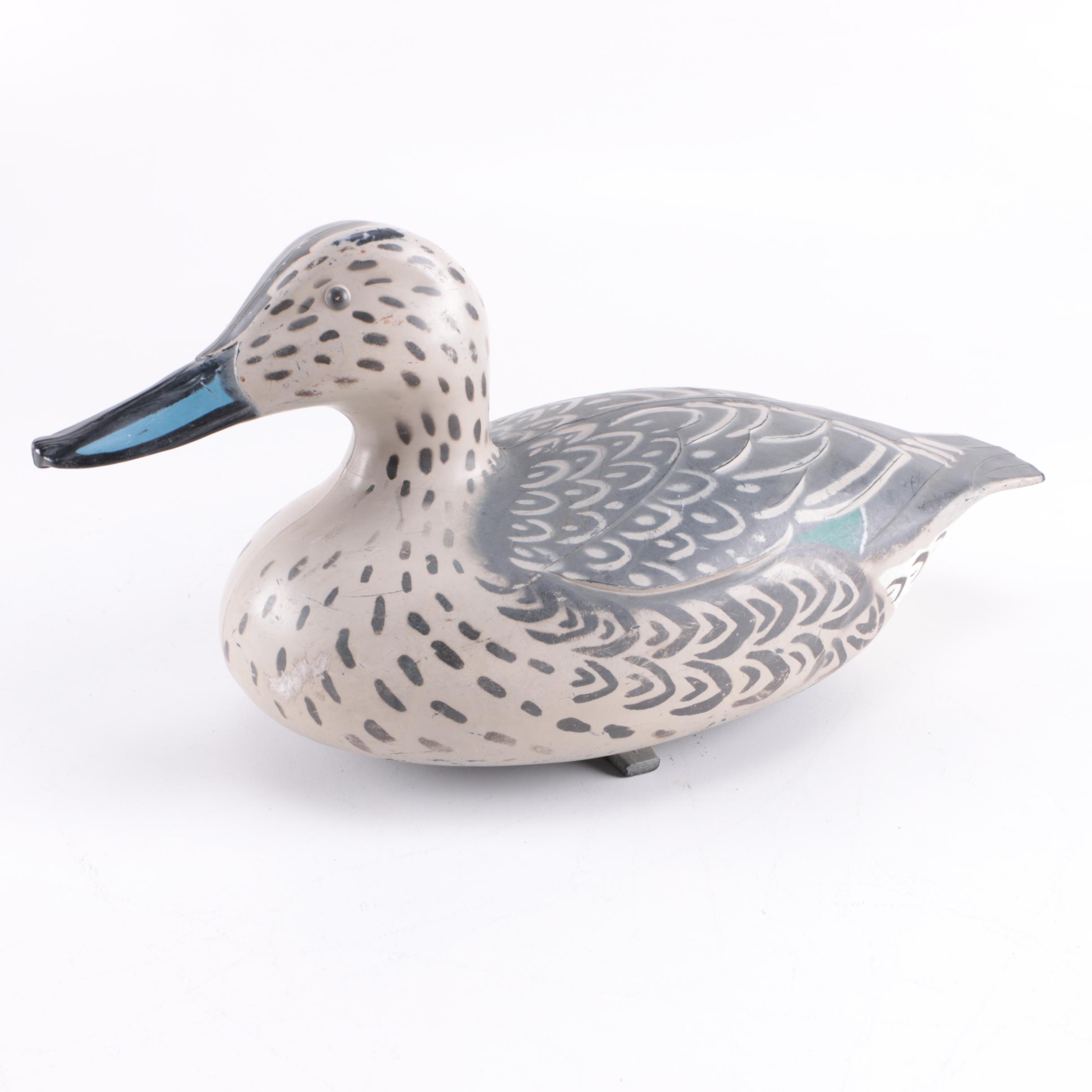 Victor D-9 White and Gray Duck Decoy