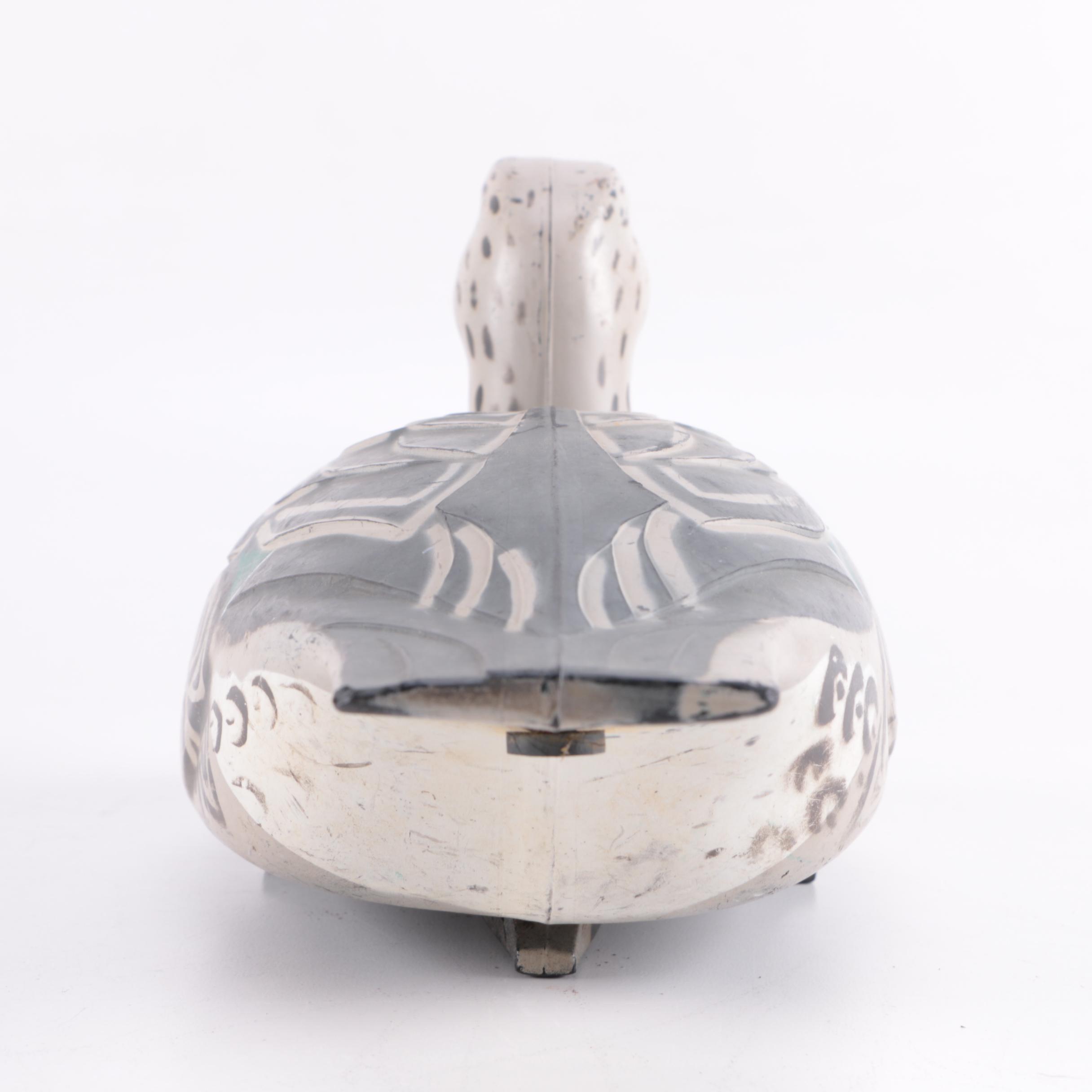 Victor D-9 White and Gray Duck Decoy