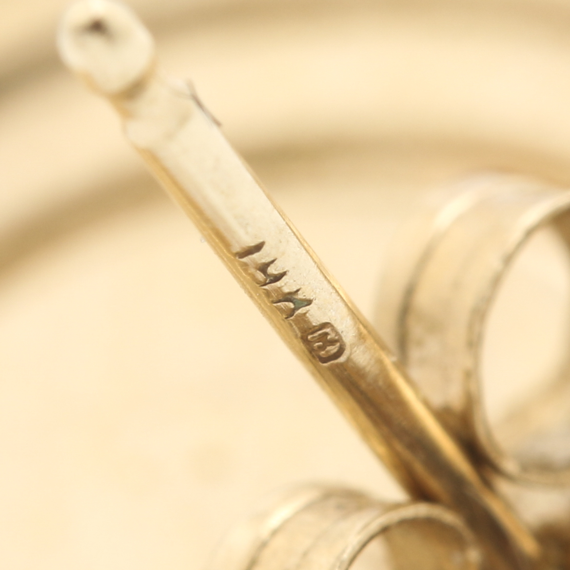 14K Yellow Gold Amethyst Earrings