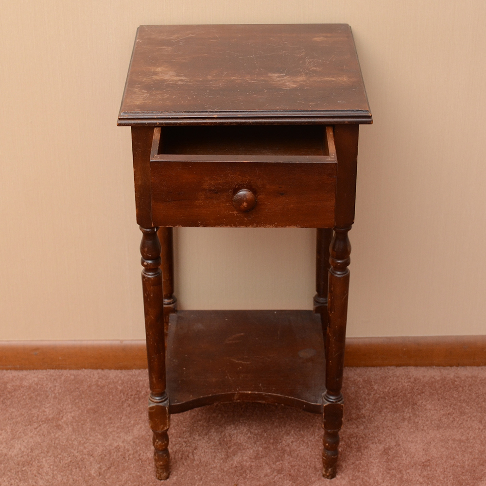Accent Table With a Walnut Stain
