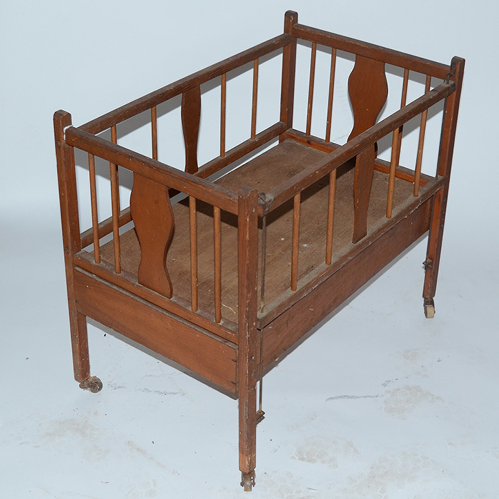 Antique Crib for Dolls