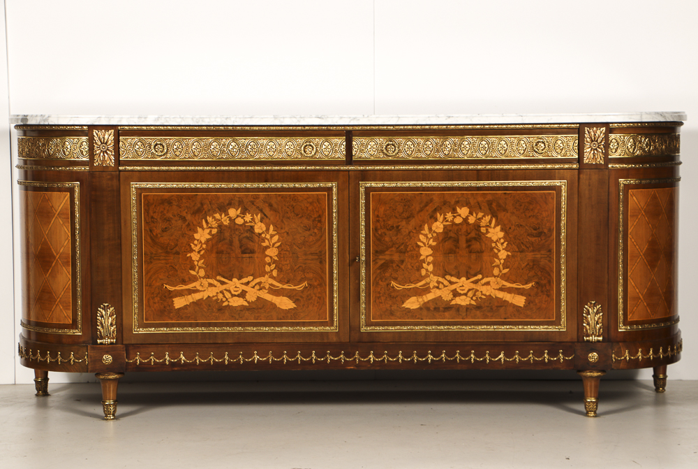 20th-Century Louis XVI Style Credenza with Satinwood Inlay Veneer