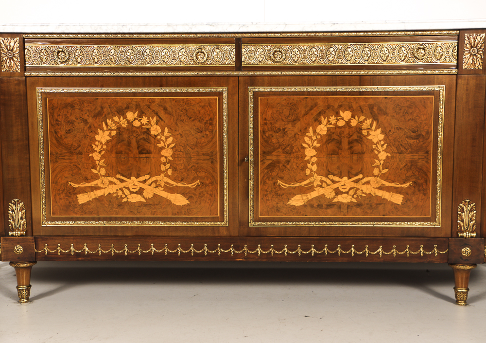 20th-Century Louis XVI Style Credenza with Satinwood Inlay Veneer
