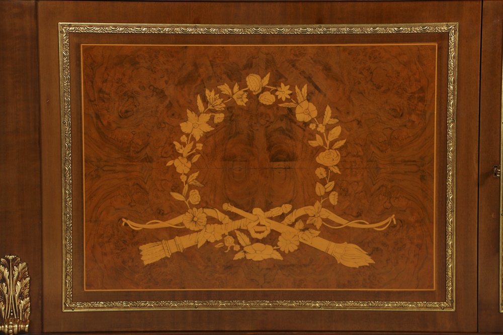 20th-Century Louis XVI Style Credenza with Satinwood Inlay Veneer