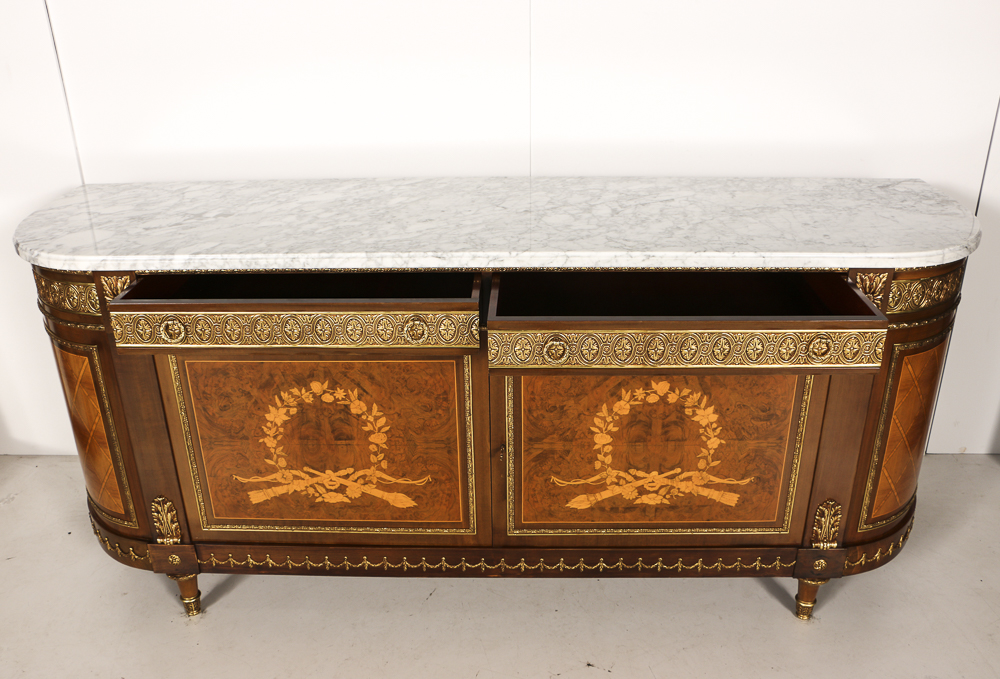 20th-Century Louis XVI Style Credenza with Satinwood Inlay Veneer