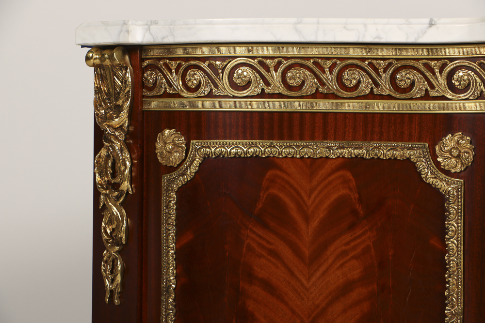 20th-Century French Style Mahogany Veneered Marble Top Sideboard